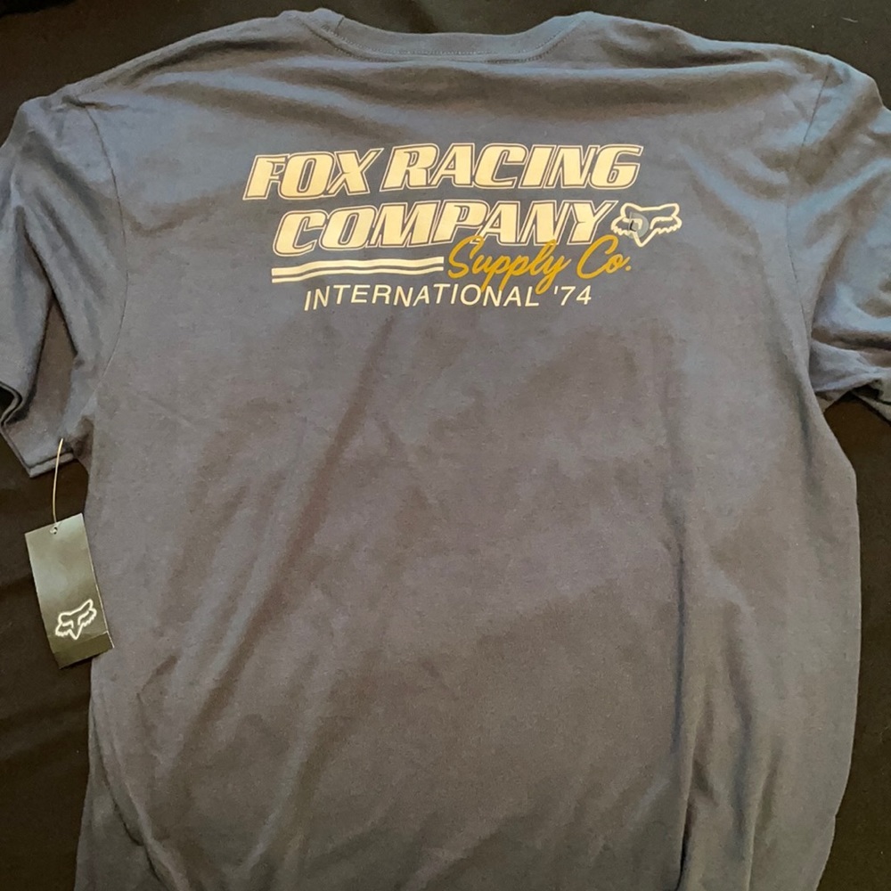 Large fox shirt. Bought 2 on accident.